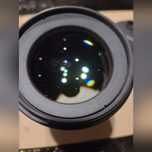 Rokinon  AF 85MM F1.4 Lens - Picture 5 of 8